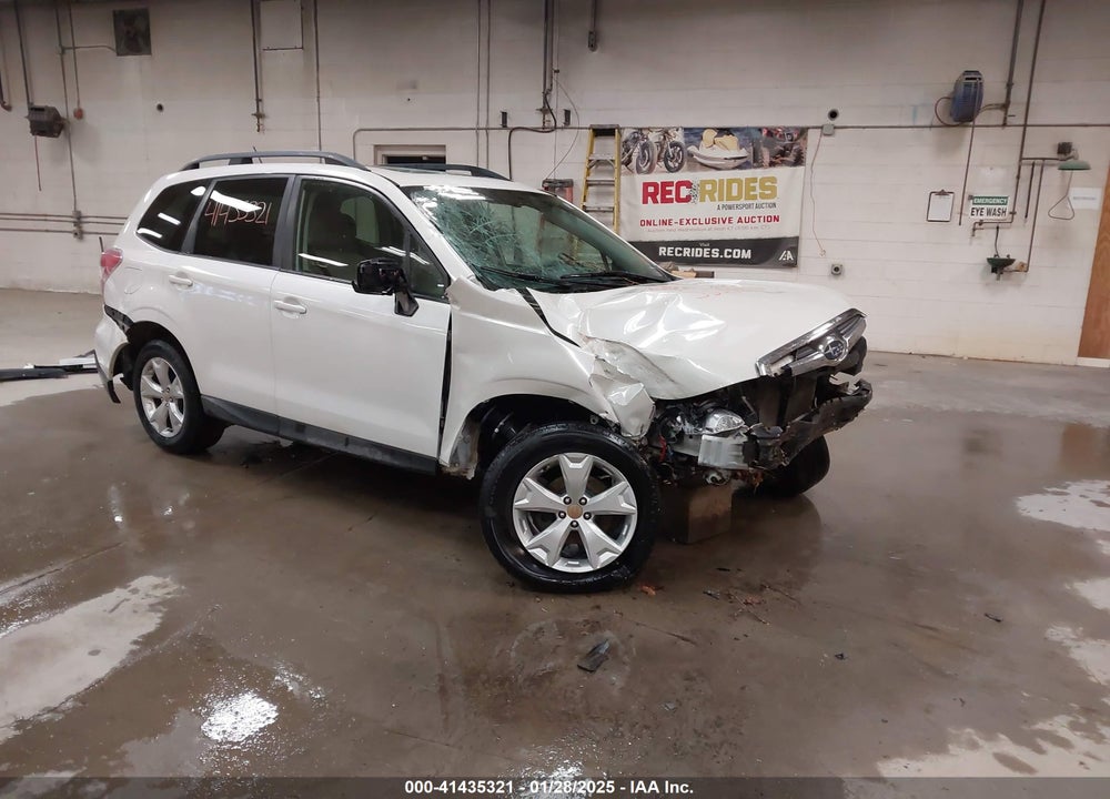 2014 SUBARU FORESTER 2.5I PREMIUM VIN: JF2SJAEC3EH532609