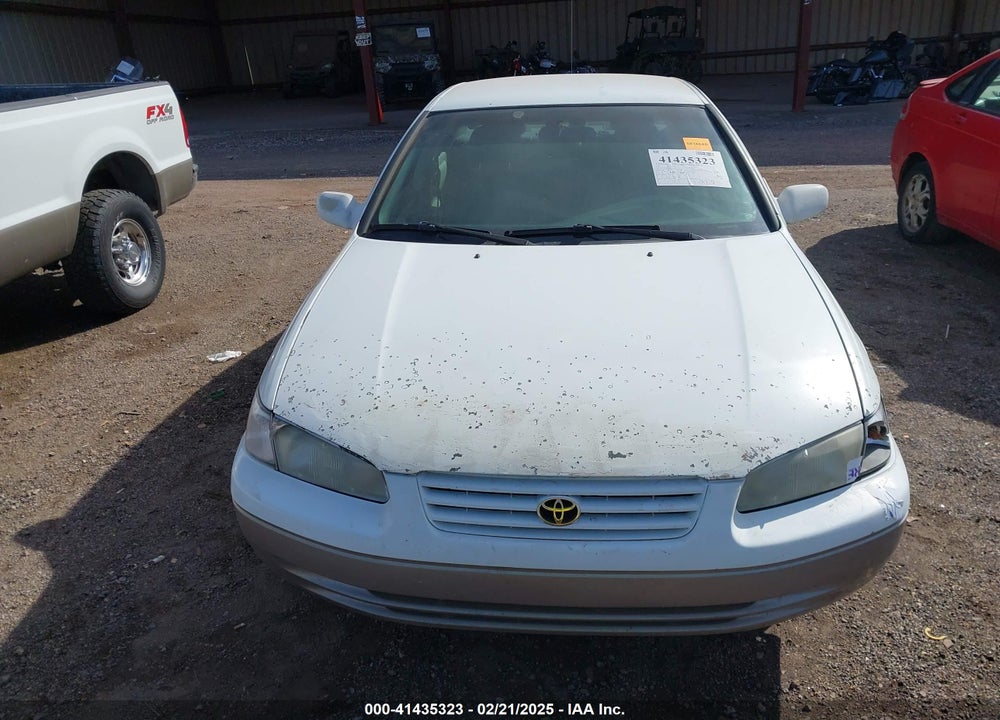 1999 TOYOTA CAMRY LE V6 VIN: 4T1BF28K5XU932833