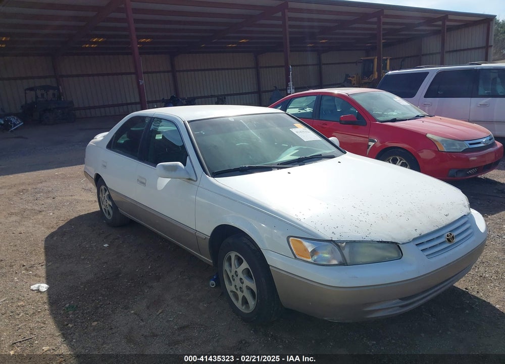 1999 TOYOTA CAMRY LE V6 VIN: 4T1BF28K5XU932833