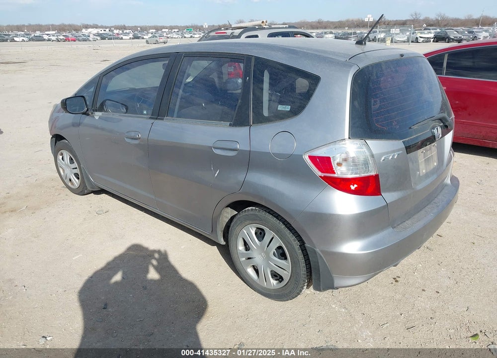 2009 HONDA FIT VIN: JHMGE88229C005134