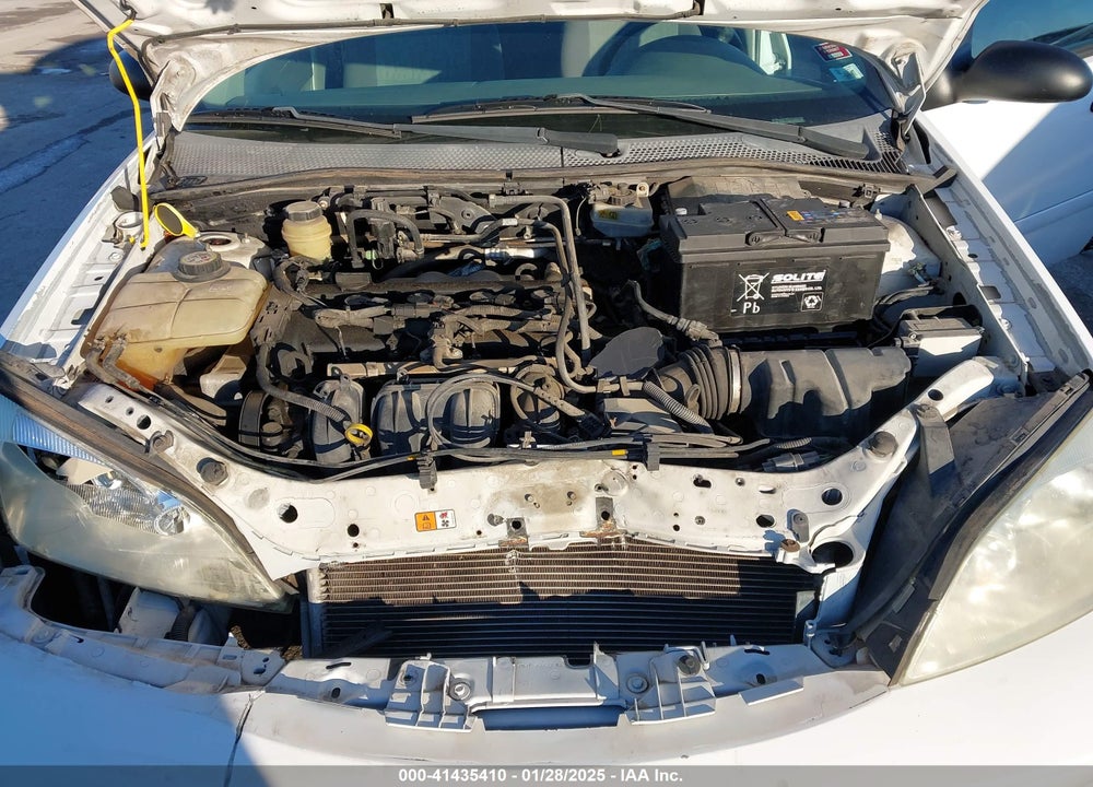 2005 FORD FOCUS ZX4 VIN: 1FAFP34N45W222967