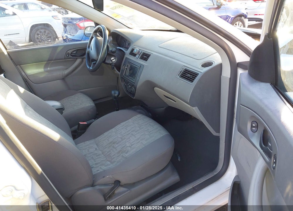 2005 FORD FOCUS ZX4 VIN: 1FAFP34N45W222967
