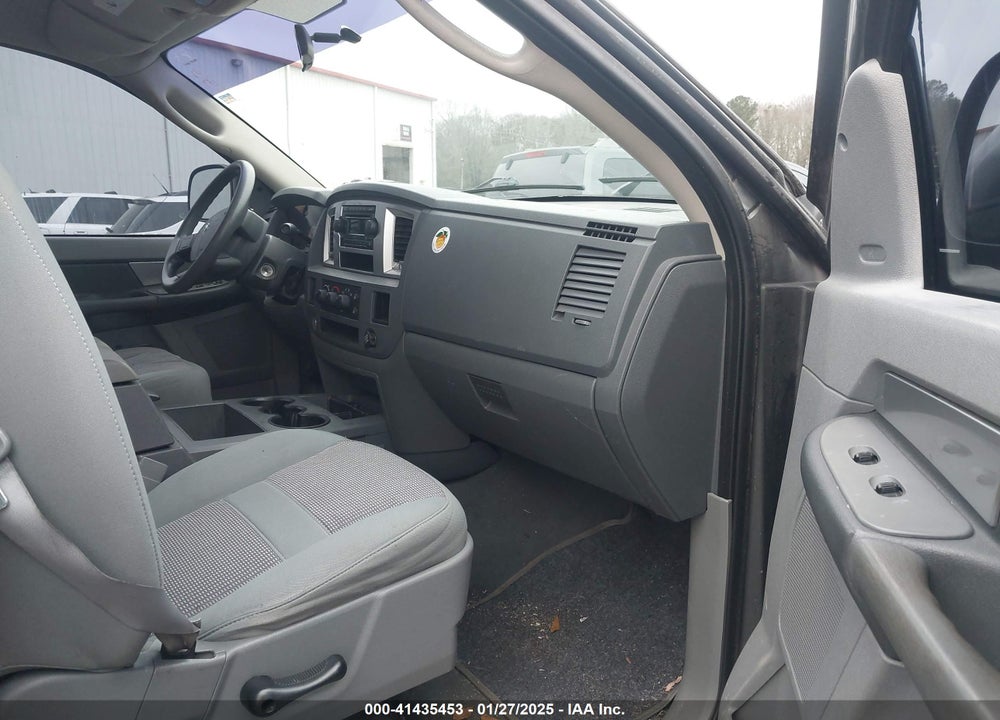 2007 DODGE RAM 1500 SLT VIN: 1D7HA18217S200109