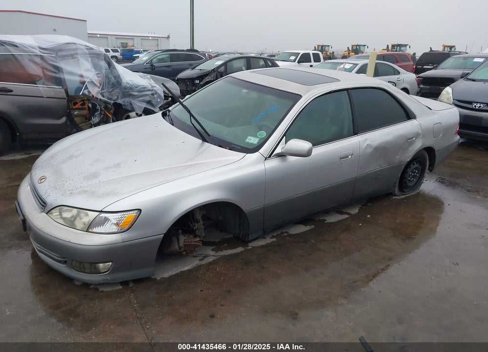 2000 LEXUS ES 300 VIN: JT8BF28G2Y0244683