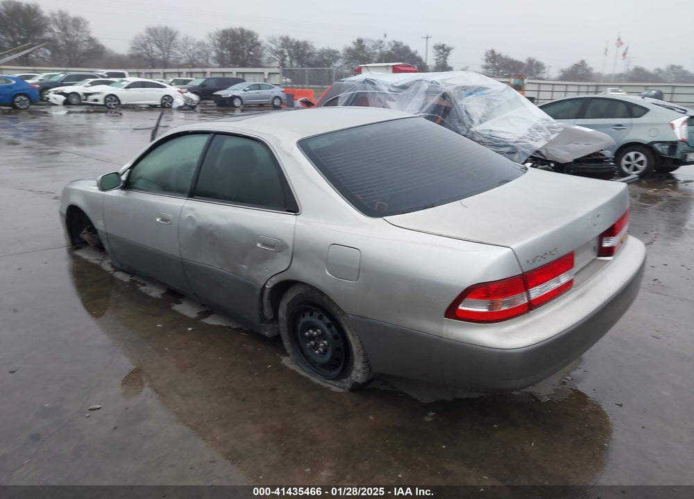 2000 LEXUS ES 300 VIN: JT8BF28G2Y0244683