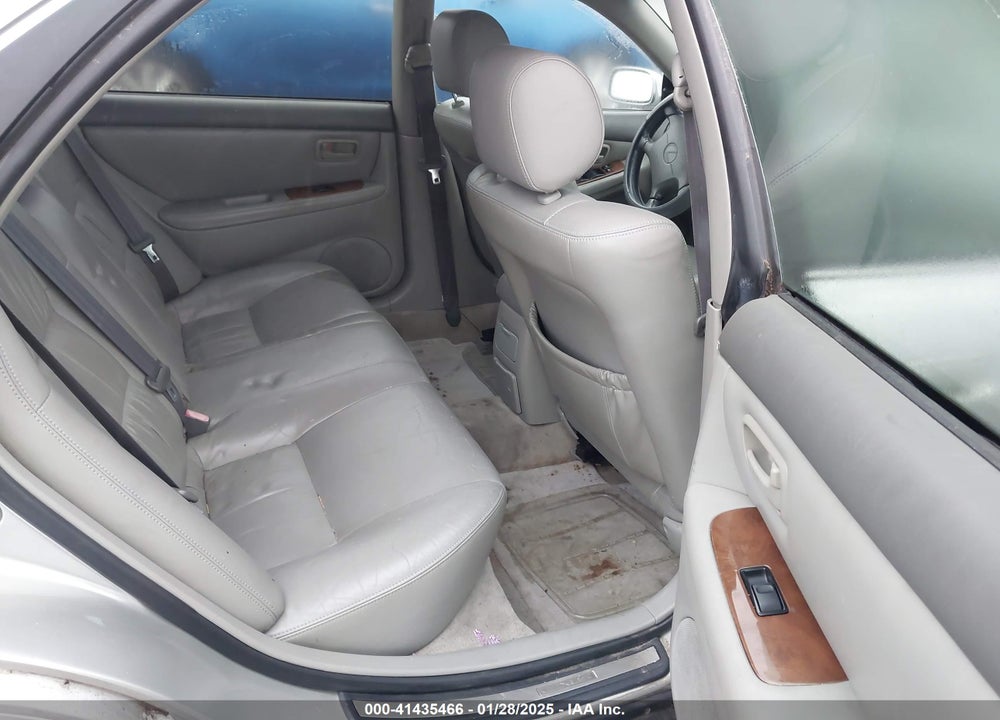 2000 LEXUS ES 300 VIN: JT8BF28G2Y0244683