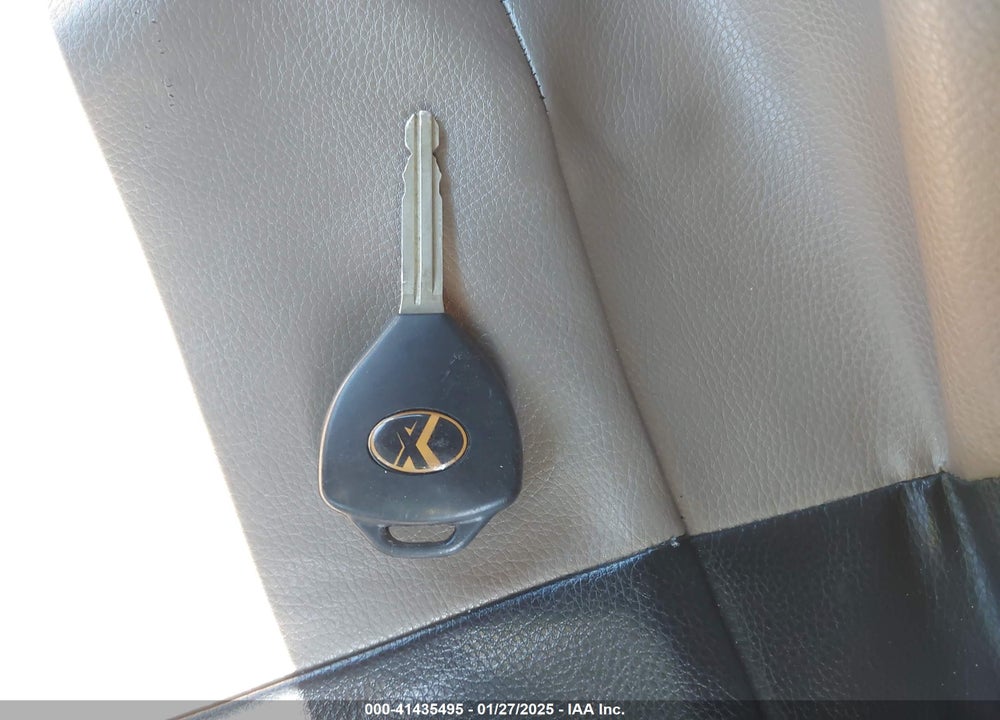 2009 TOYOTA RAV4 VIN: JTMBF33V19D000949