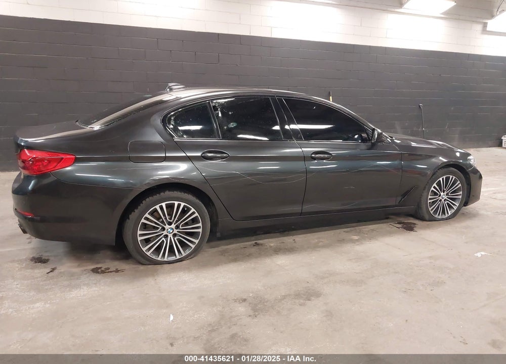 2019 BMW 530I XDRIVE VIN: WBAJA7C59KG912103