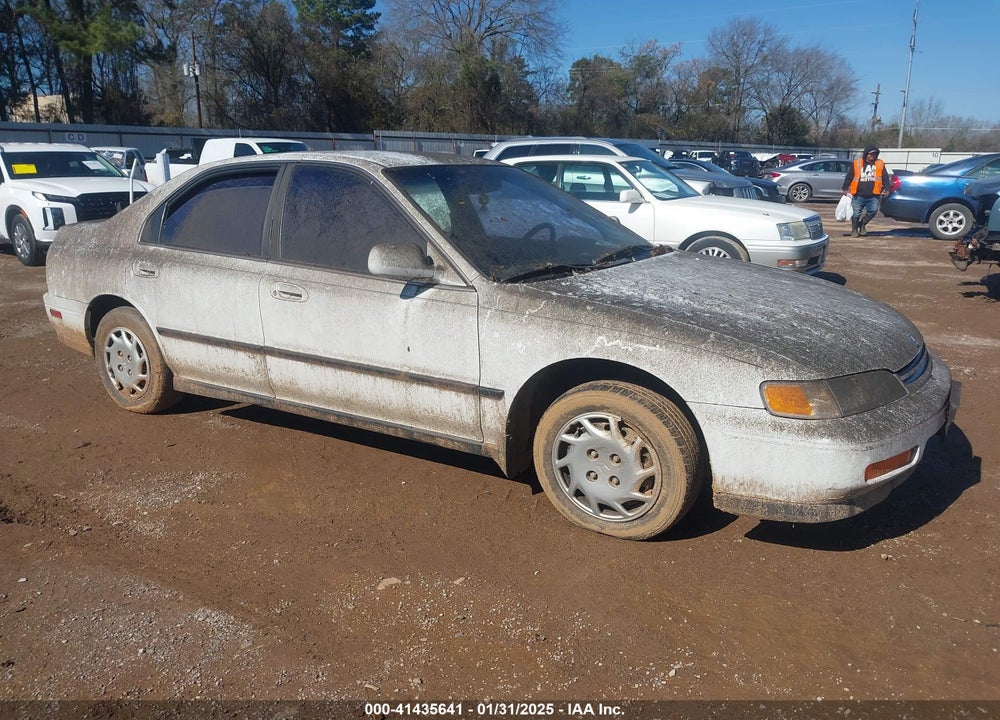 1994 HONDA ACCORD LX VIN: JHMCD5636RC015760