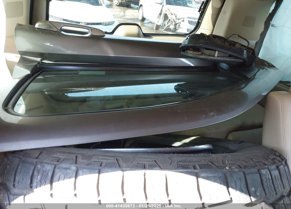 2014 CHEVROLET TAHOE VIN: 1GNSKCE09ER154892