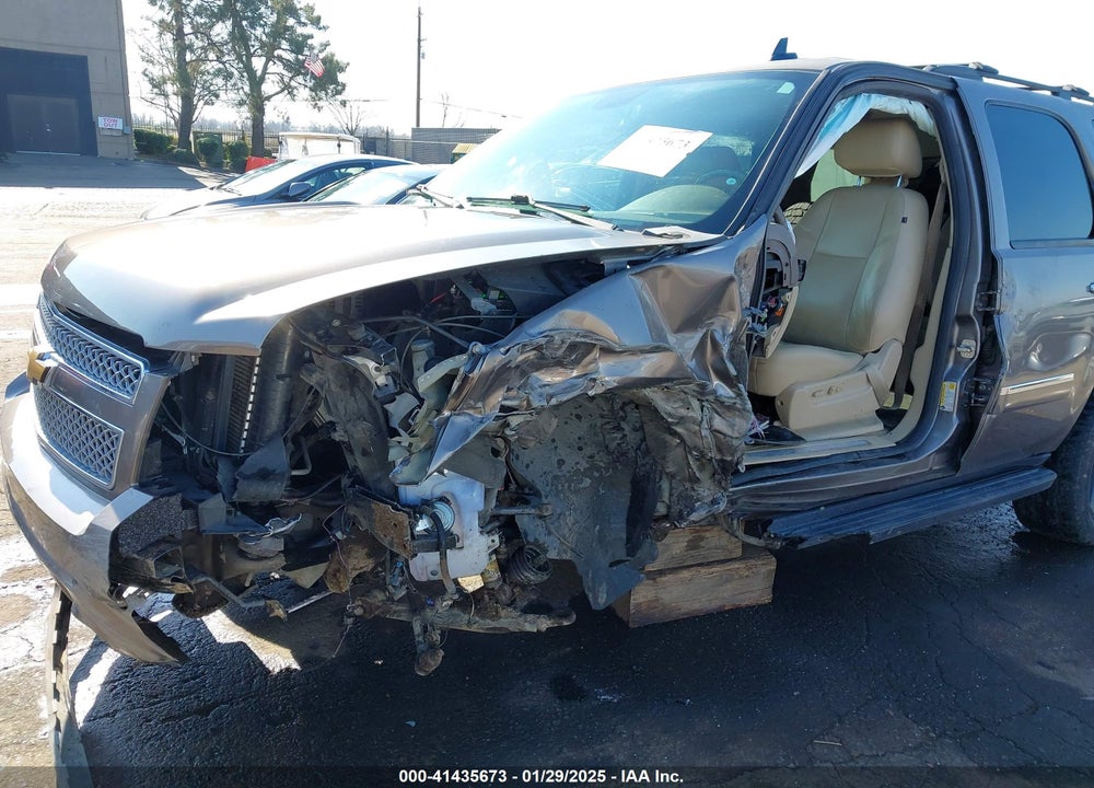 2014 CHEVROLET TAHOE VIN: 1GNSKCE09ER154892