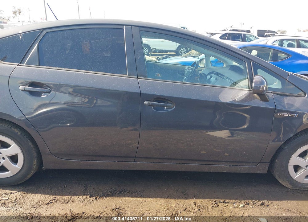 2011 TOYOTA PRIUS FOUR VIN: JTDKN3DU0B0303100