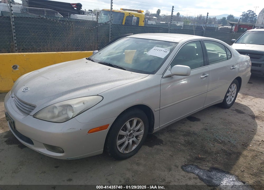 2002 LEXUS ES 300 VIN: JTHBF30GX25006088