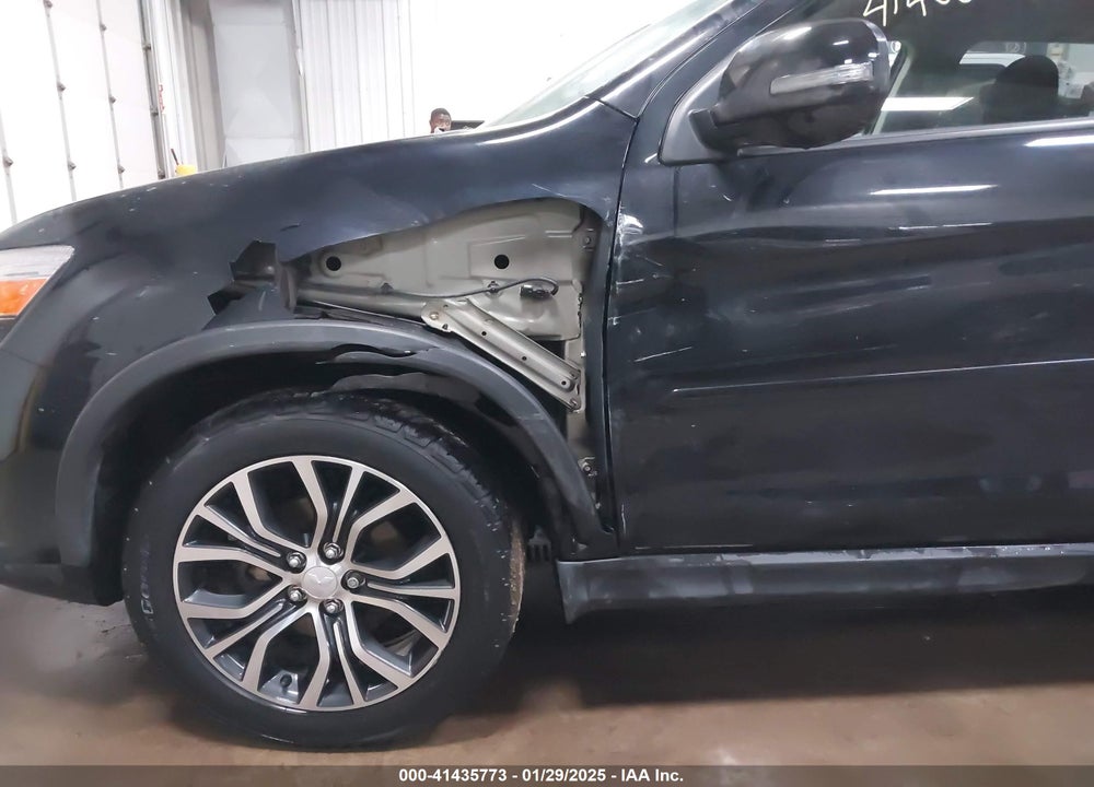 2017 MITSUBISHI OUTLANDER SPORT 2.0 ES VIN: JA4AR3AU4HZ065657