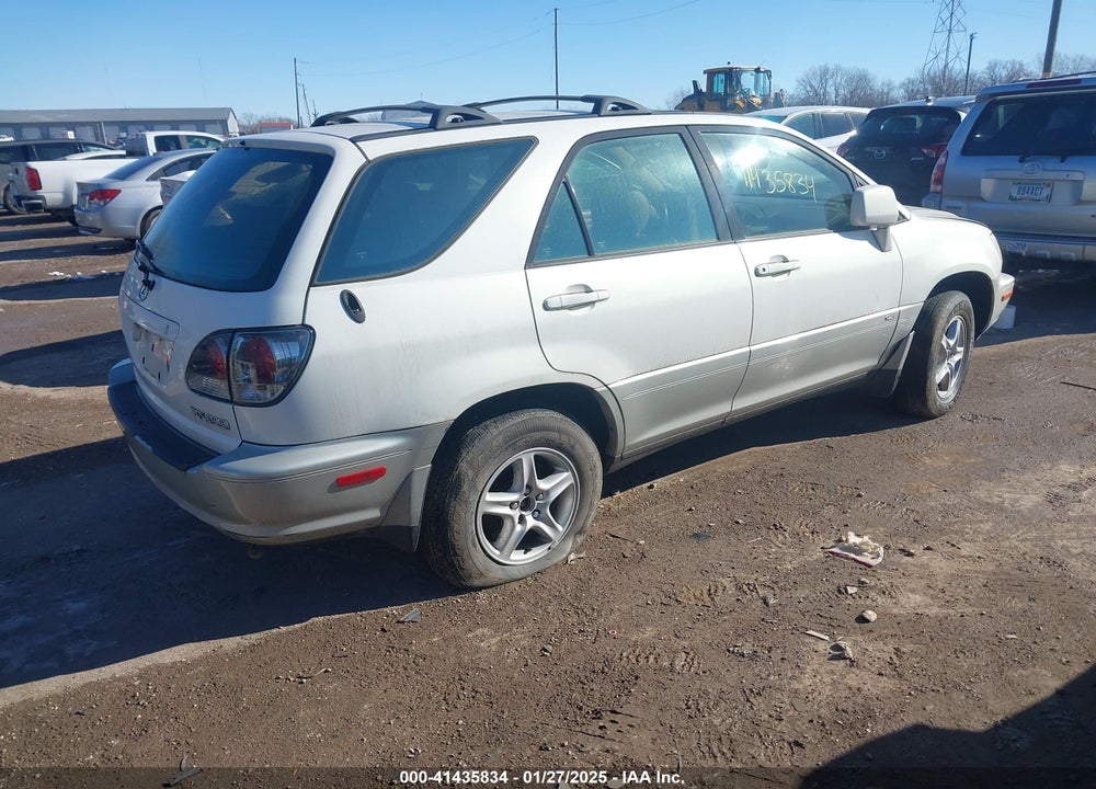 2002 LEXUS RX 300 VIN: JTJHF10U520244897