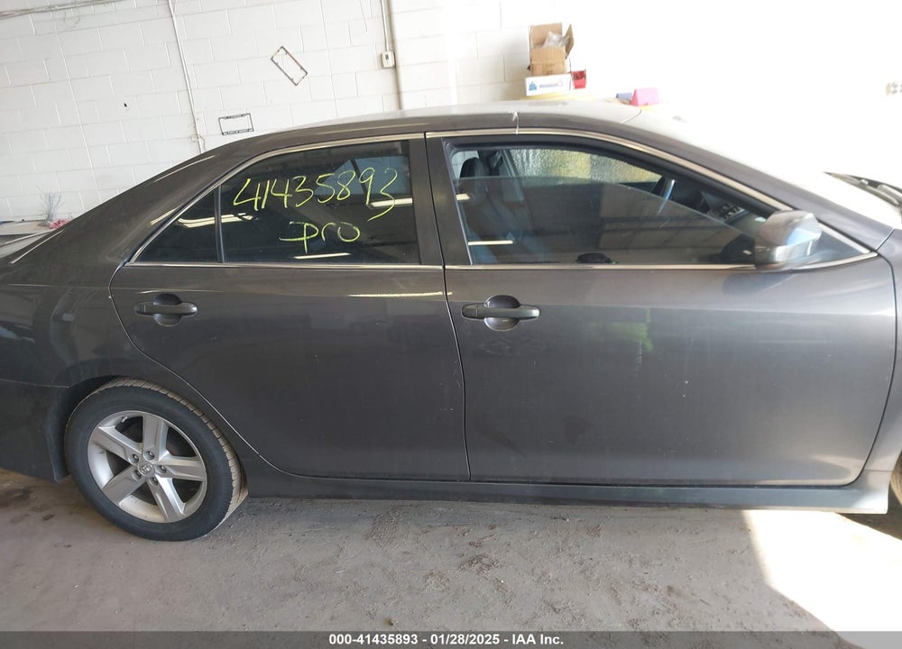 2014 TOYOTA CAMRY VIN: 4T1BF1FK6EU832637