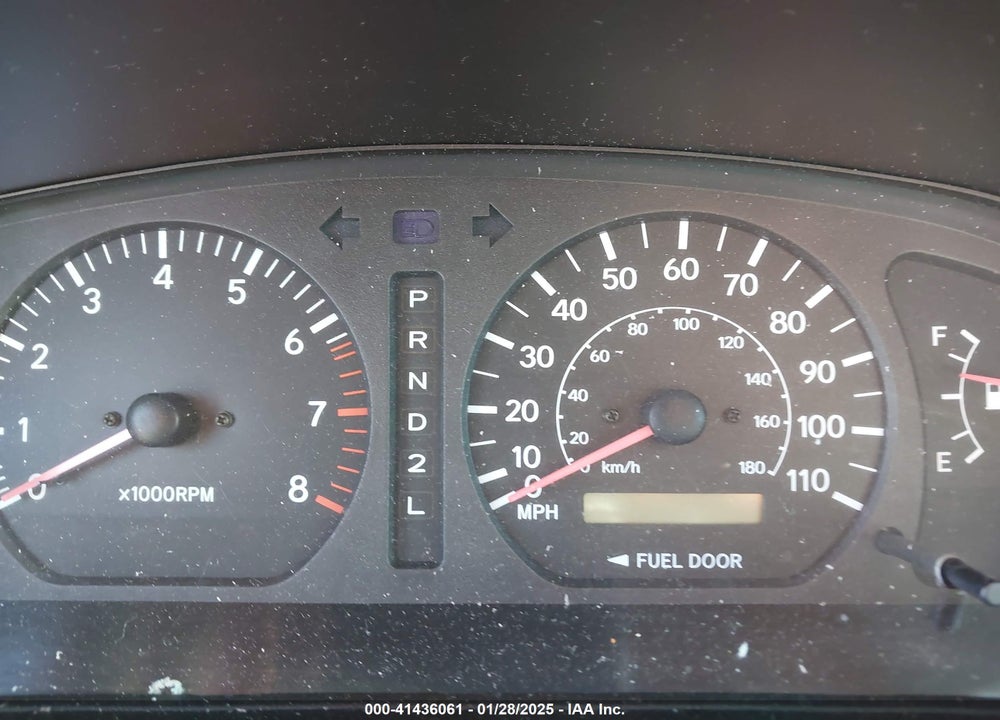 2000 TOYOTA SIENNA LE VIN: 4T3ZF13C2YU175326