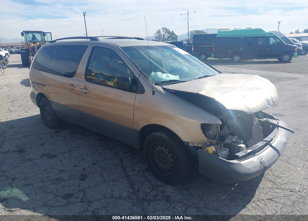 2000 TOYOTA SIENNA LE VIN: 4T3ZF13C2YU175326