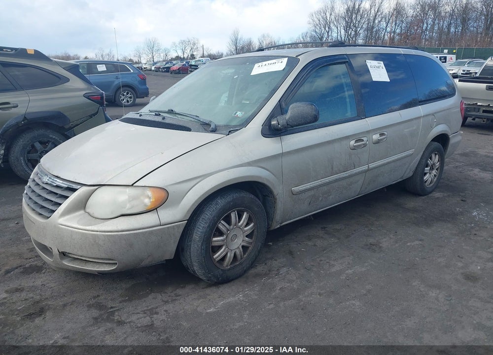 2005 CHRYSLER TOWN & COUNTRY TOURING VIN: 2C8GP54L05R465966