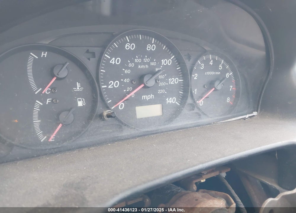 2000 MAZDA PROTEGE ES VIN: JM1BJ2237Y0290127