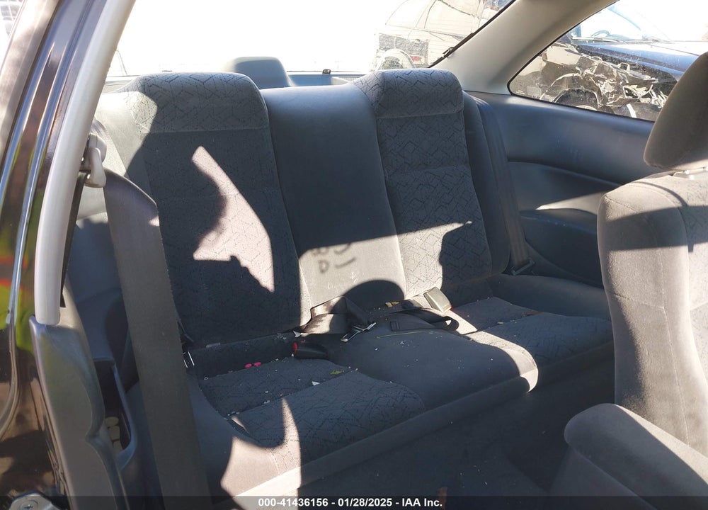 2000 HONDA CIVIC VIN: 1HGEJ8144YL130846