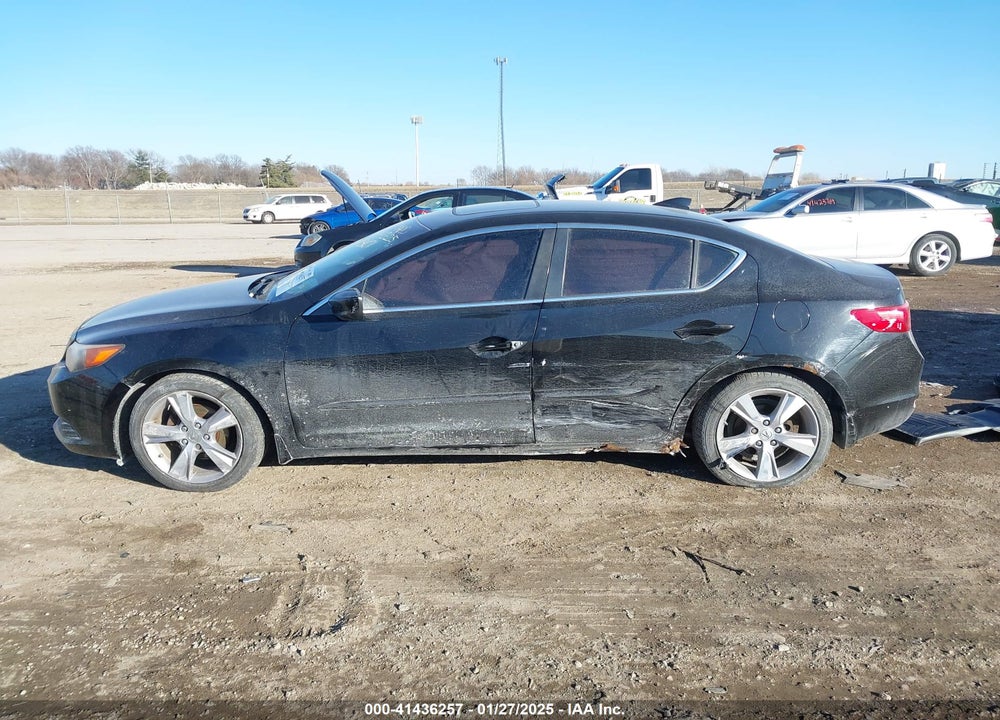 2013 ACURA ILX VIN: 19VDE1F74DE003101