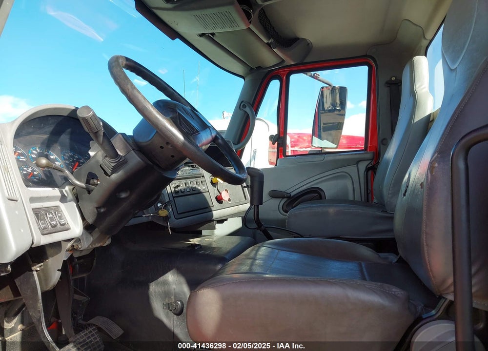 2007 INTERNATIONAL 8000 8600 VIN: 1HSHWAHN67J559619
