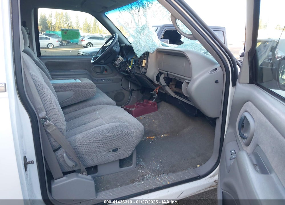 1997 CHEVROLET K1500 FLEETSIDE VIN: 1GCEK14M5VE117800