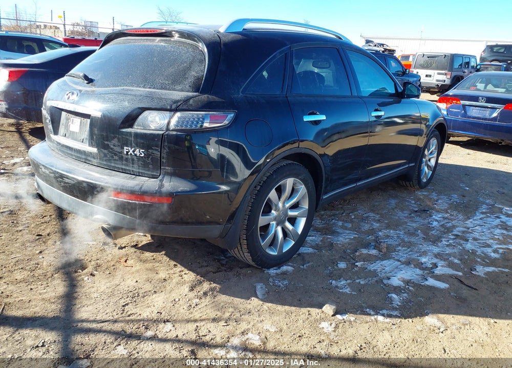 2005 INFINITI FX45 VIN: JNRBS08W15X401812