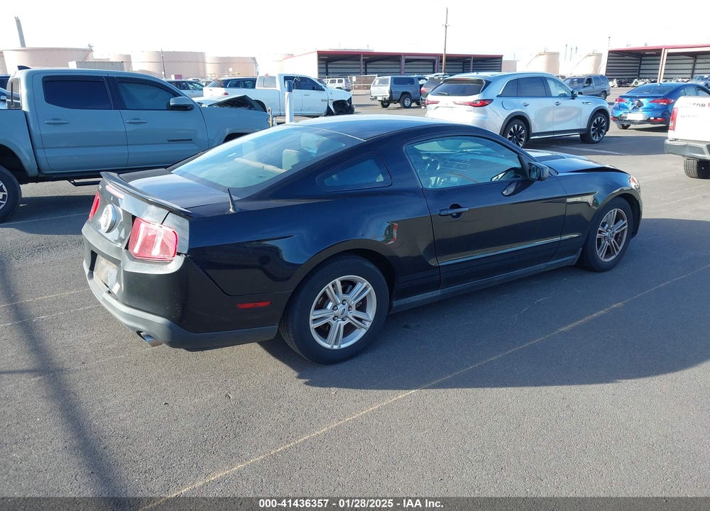 2011 FORD MUSTANG VIN: 1ZVBP8AM4B5116826