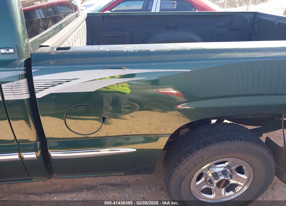 2002 GMC SIERRA 1500 SLE VIN: 2GTEK19V821130698