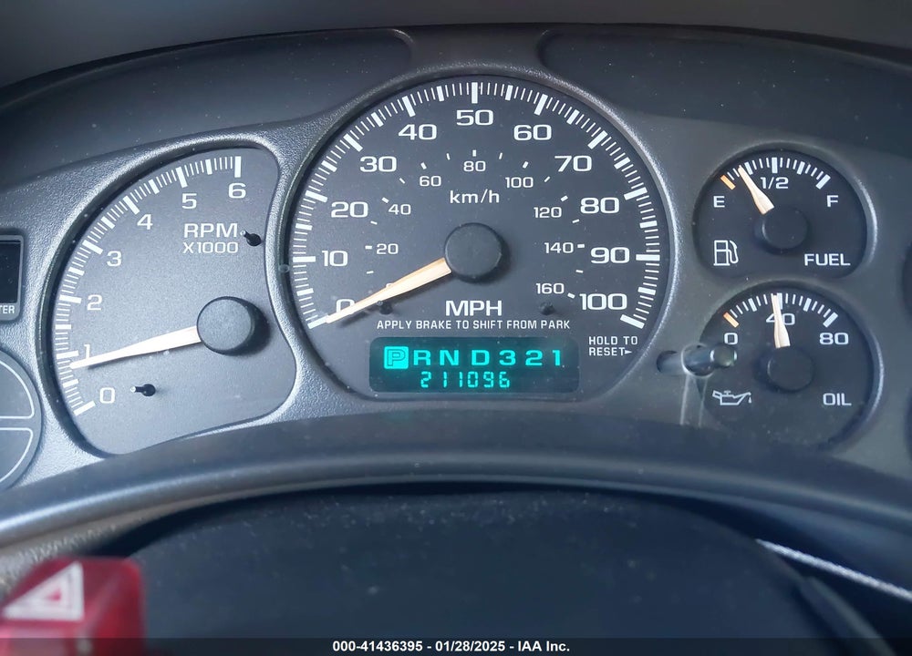 2002 GMC SIERRA 1500 SLE VIN: 2GTEK19V821130698