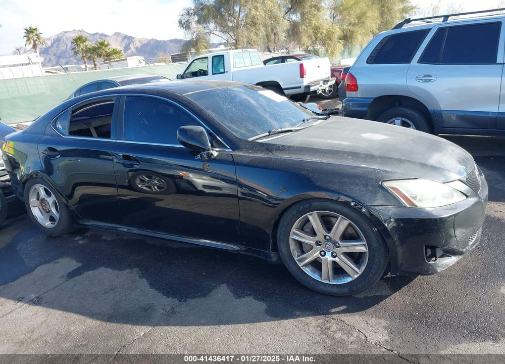 2007 LEXUS IS 350 VIN: JTHBE262272008287
