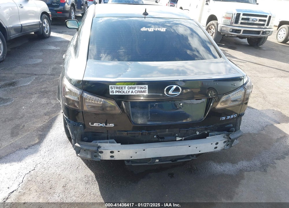 2007 LEXUS IS 350 VIN: JTHBE262272008287