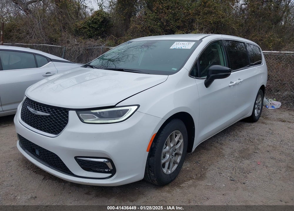 2024 CHRYSLER PACIFICA TOURING L VIN: 2C4RC1BG2RR116317