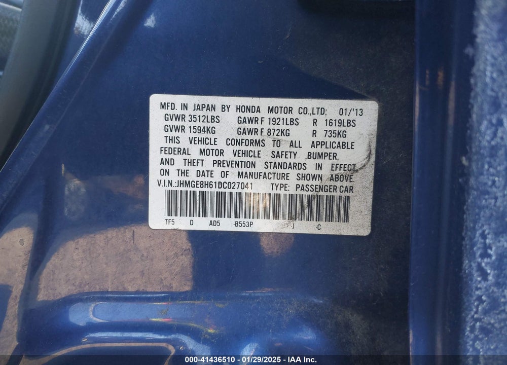 2013 HONDA FIT VIN: JHMGE8H61DC027041