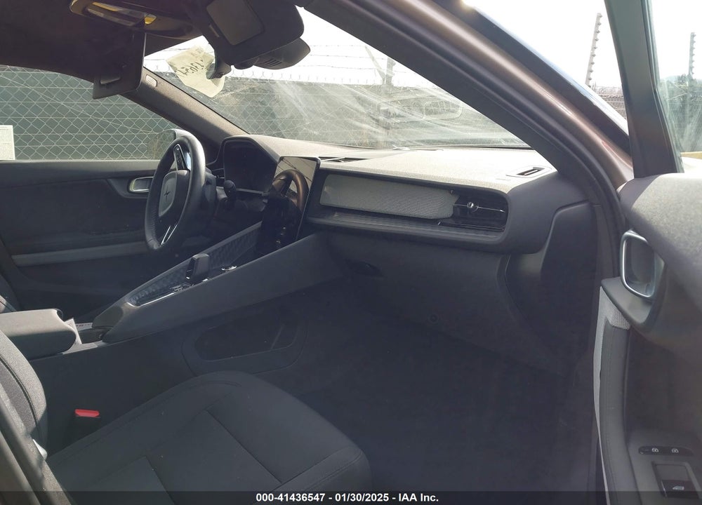 2024 POLESTAR 2 LONG RANGE SINGLE MOTOR/PLUS VIN: YSMFE3KA4RL239165