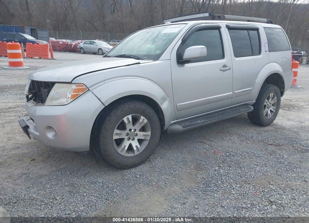 2011 NISSAN PATHFINDER SILVER VIN: 5N1AR1NB3BC606173