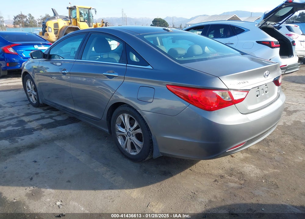 2013 HYUNDAI SONATA VIN: 5NPEC4AC9DH520364