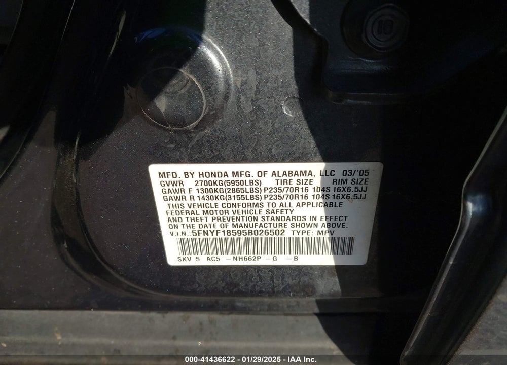 2005 HONDA PILOT EX-L VIN: 5FNYF18595B026502
