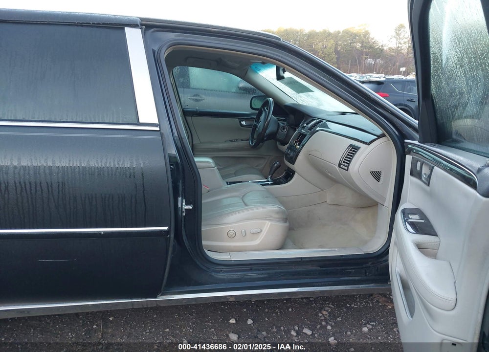 2008 CADILLAC DTS VIN: 1G6KD57Y78U174757