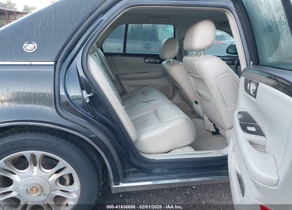 2008 CADILLAC DTS VIN: 1G6KD57Y78U174757