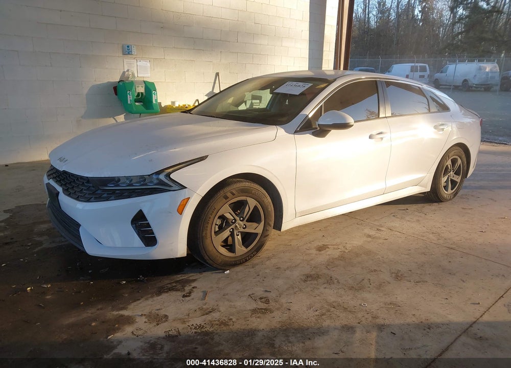 2022 KIA K5 VIN: 5XXG24J2XNG083460