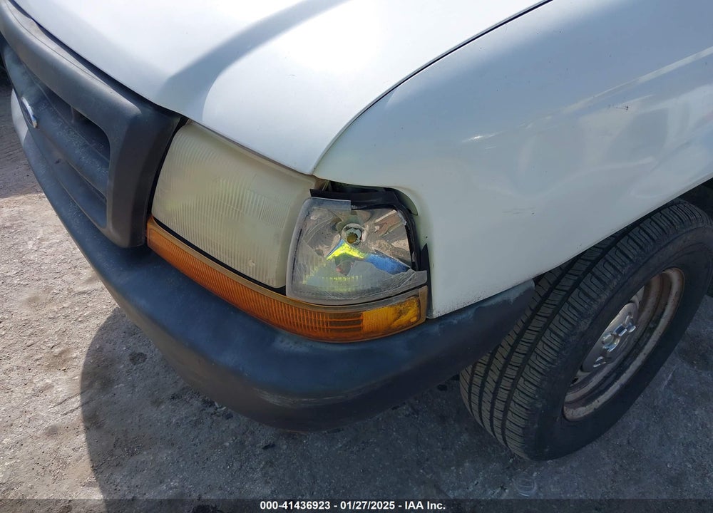 1998 FORD RANGER SPLASH/XL/XLT VIN: 1FTYR10CXWUB16137
