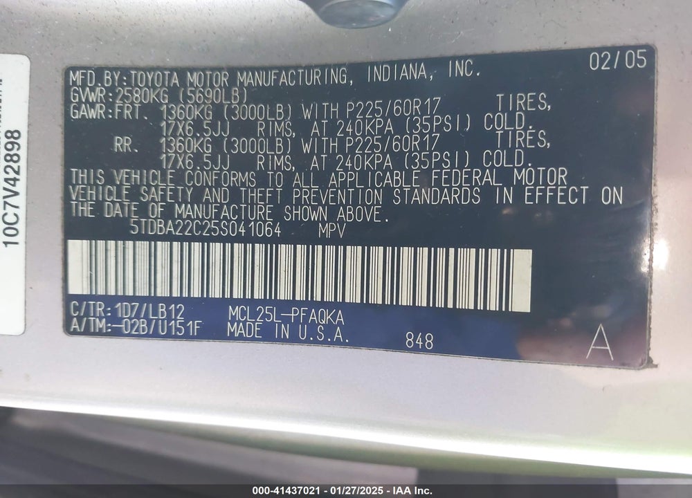 2005 TOYOTA SIENNA XLE VIN: 5TDBA22C25S041064