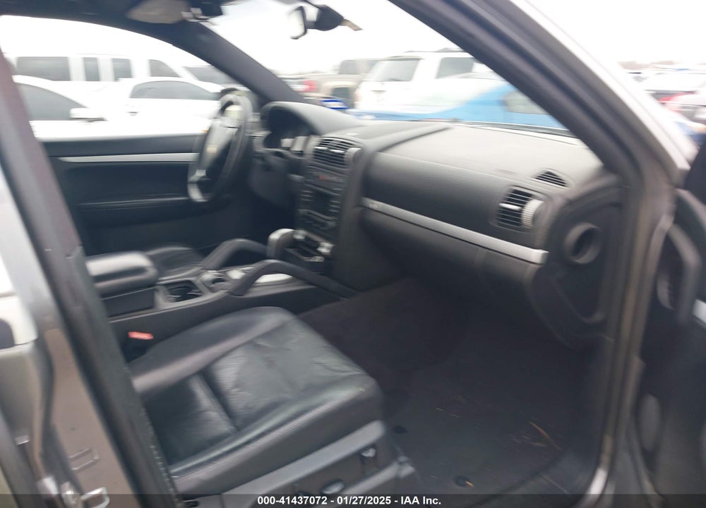 2009 PORSCHE CAYENNE VIN: WP1AA29P29LA02663