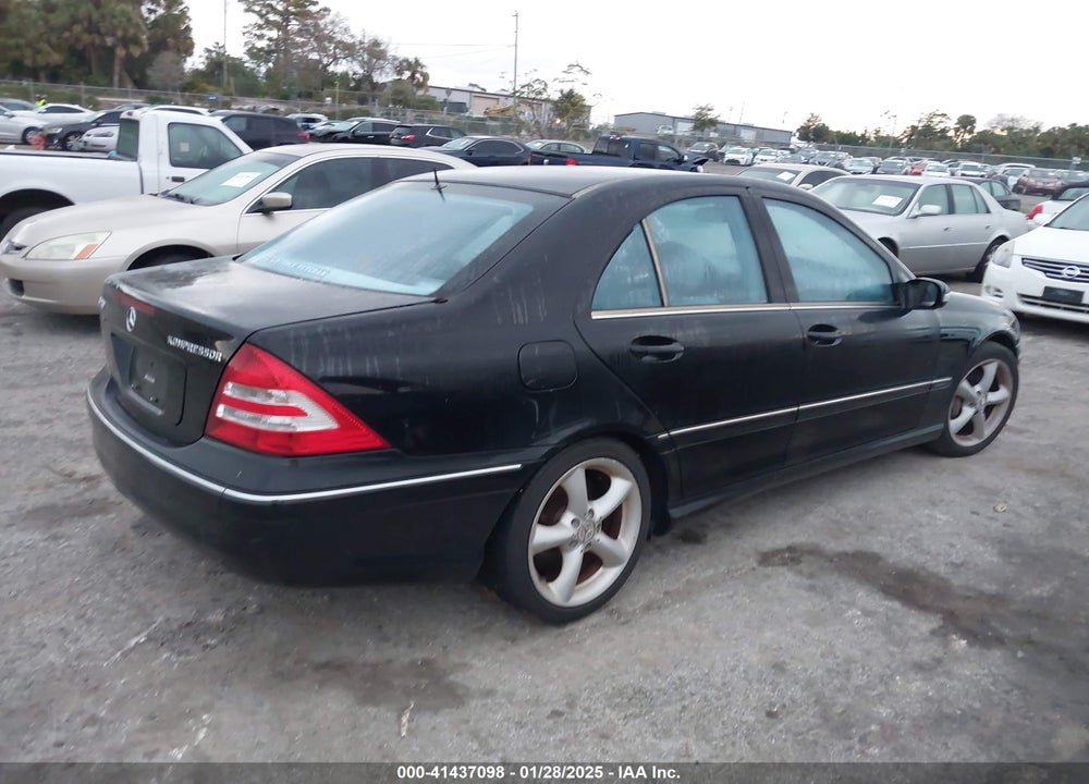 2005 MERCEDES-BENZ C 230 KOMPRESSOR SPORT VIN: WDBRF40J25F701924