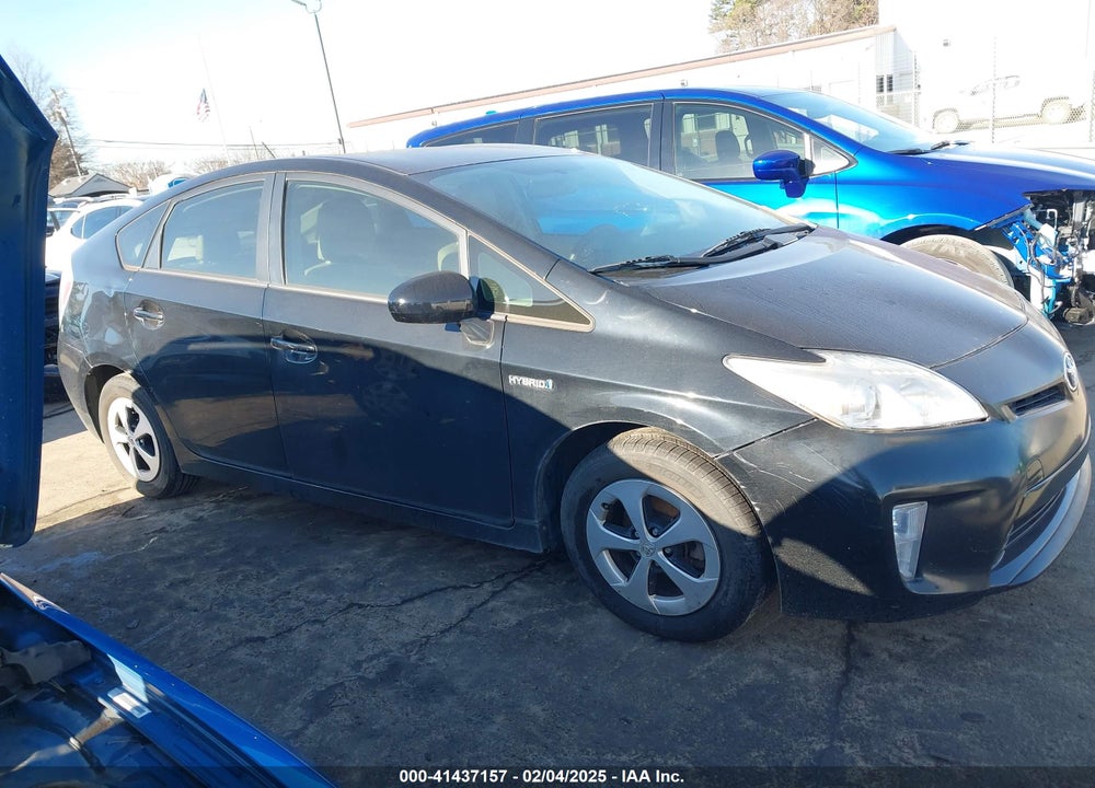 2013 TOYOTA PRIUS VIN: JTDKN3DU1D5651610