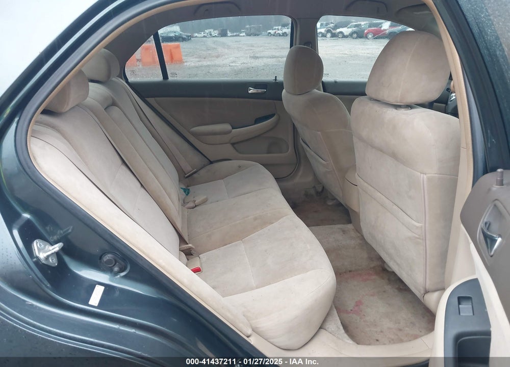 2004 HONDA ACCORD 2.4 LX VIN: 1HGCM56304A132757