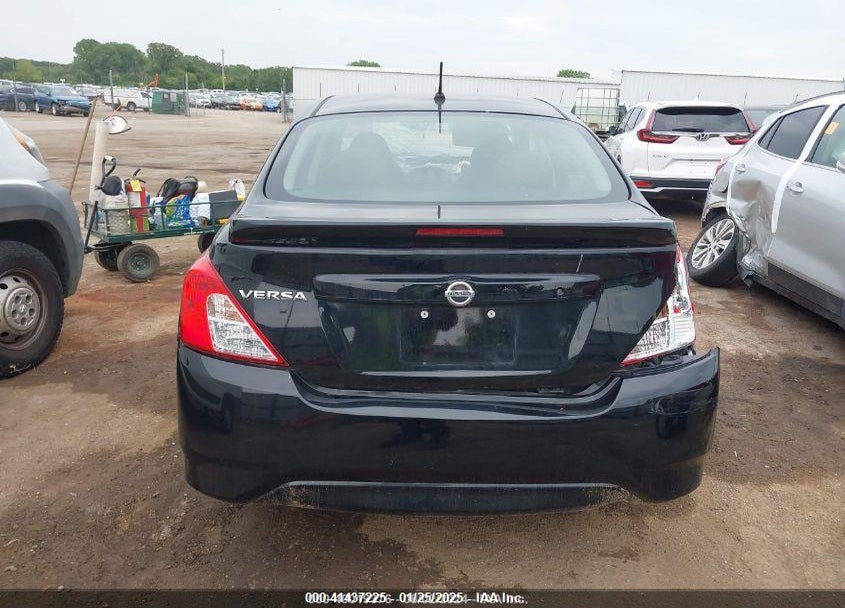 2018 NISSAN VERSA VIN: 3N1CN7AP4JL853401
